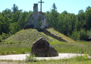 <b>Szare Szeregi Monument</b><br />Monument to the Grey Ranks of the Polish resistance